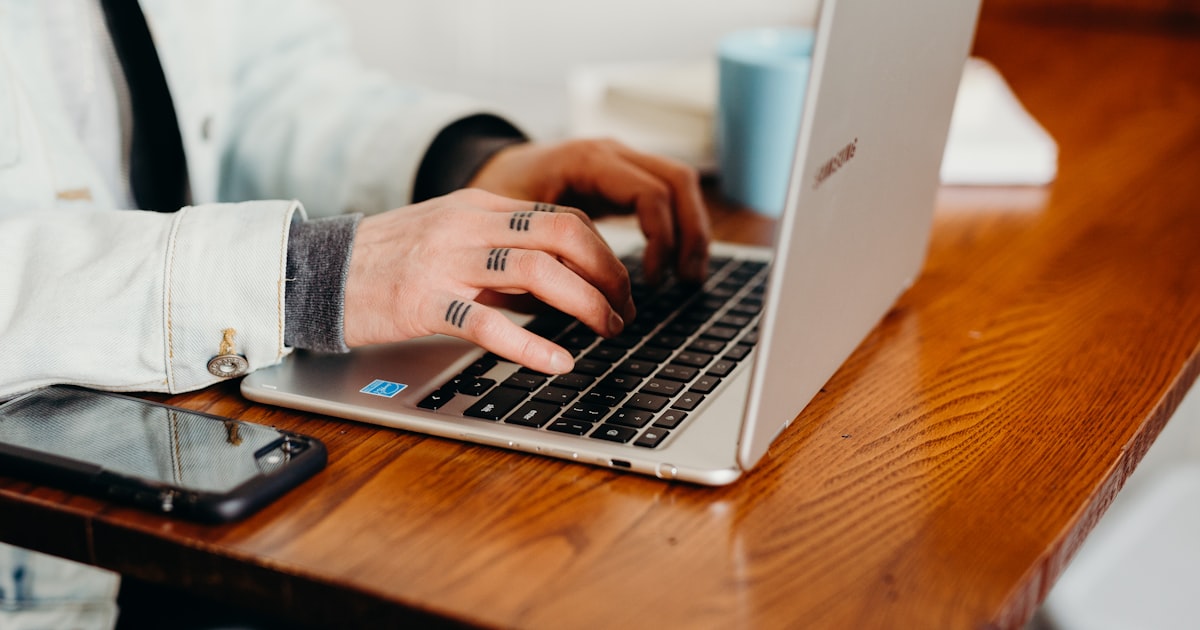 77% of Small Businesses Embrace AI: Navigating New Compliance Rules